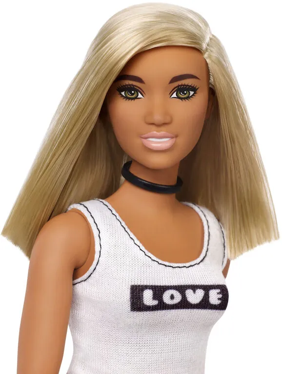 BARBIE FASHIONISTA 111