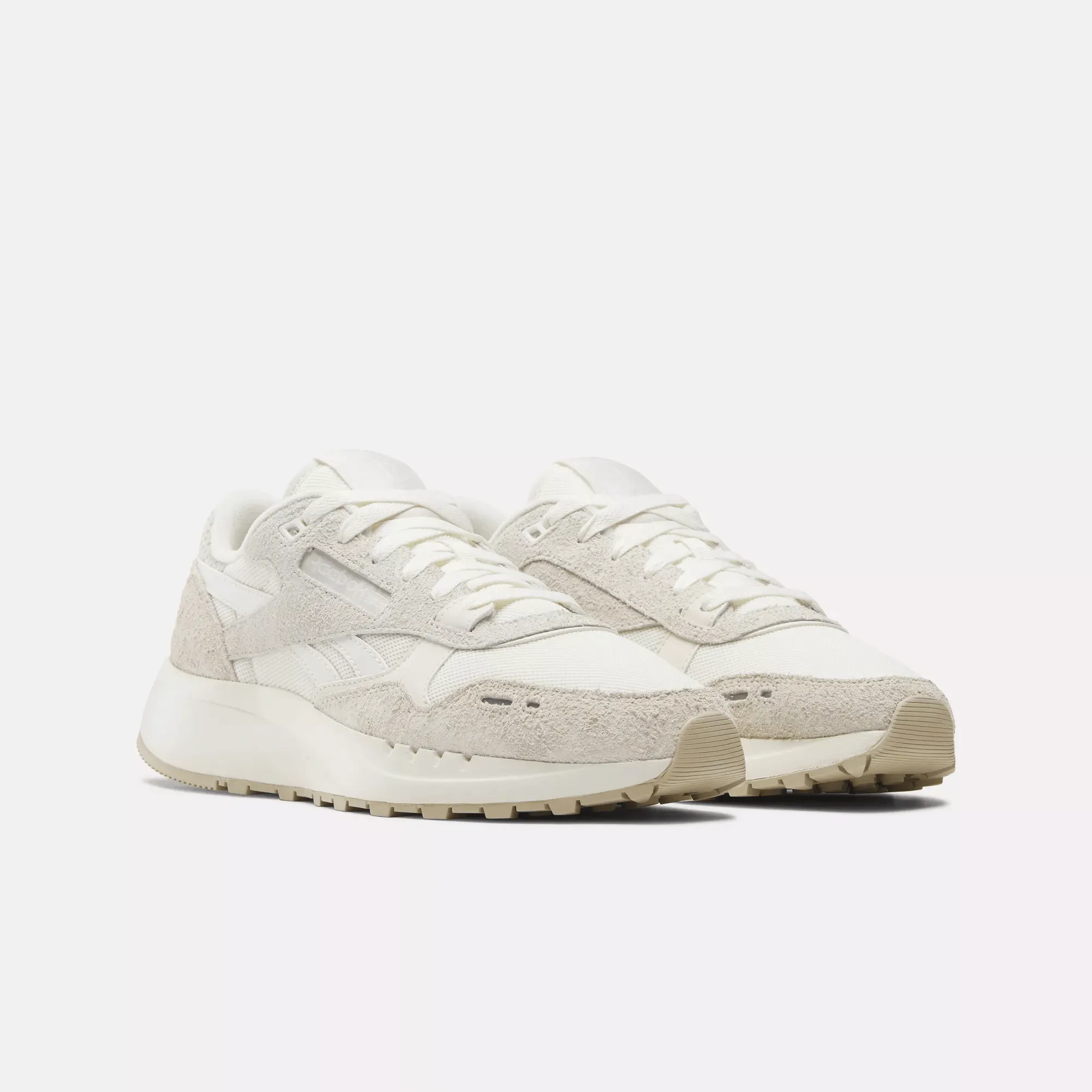 Classic Leather 2400 Shoes