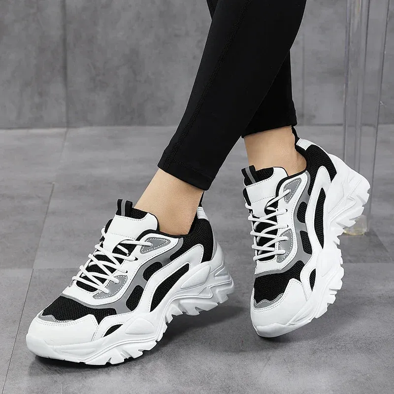 Comfortable walking shoes - DeFlorance™