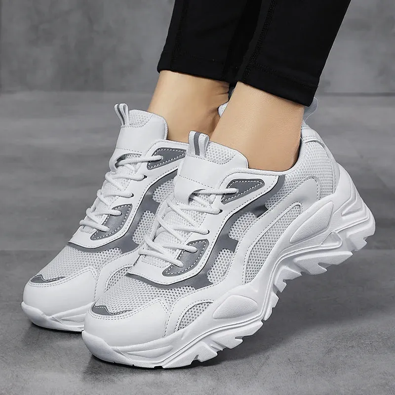 Comfortable walking shoes - DeFlorance™