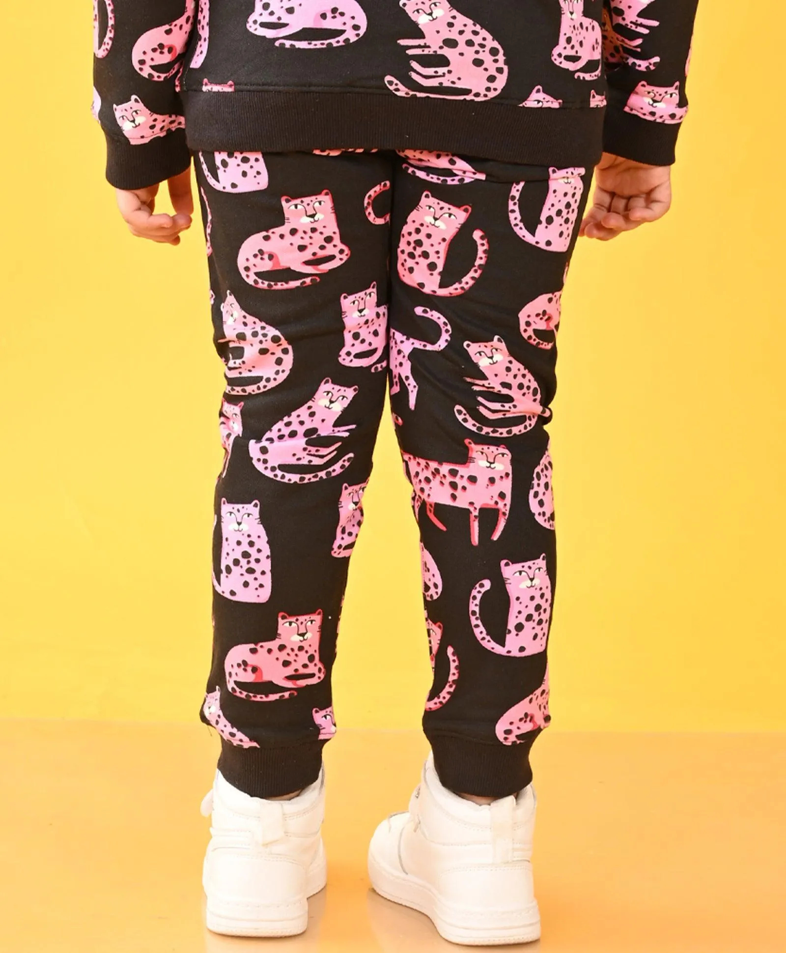 FUNNY CATS FLEECE JOGGER  - BLACK