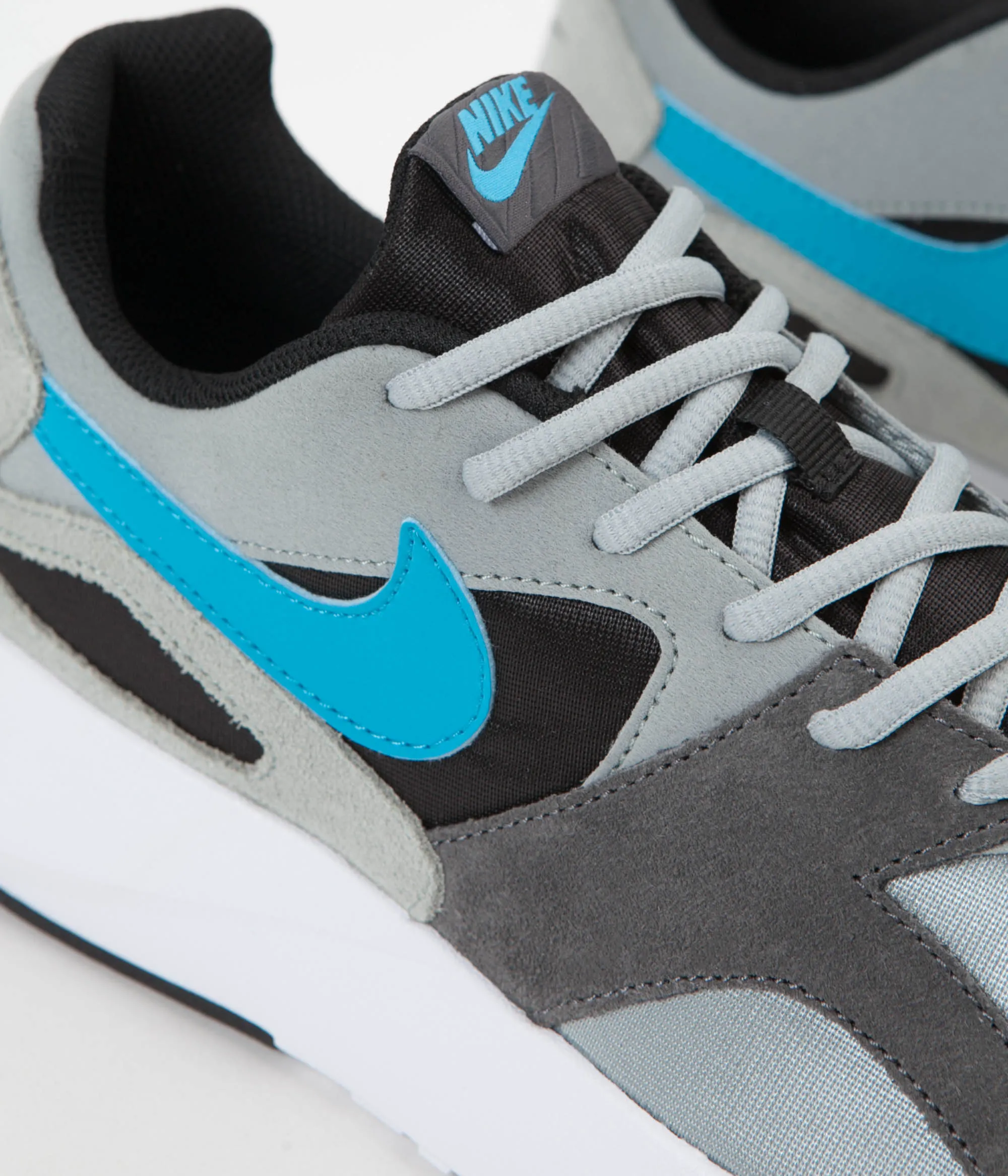 Nike Pantheos Shoes - Light Pumice / Light Blue Fury - Dark Grey