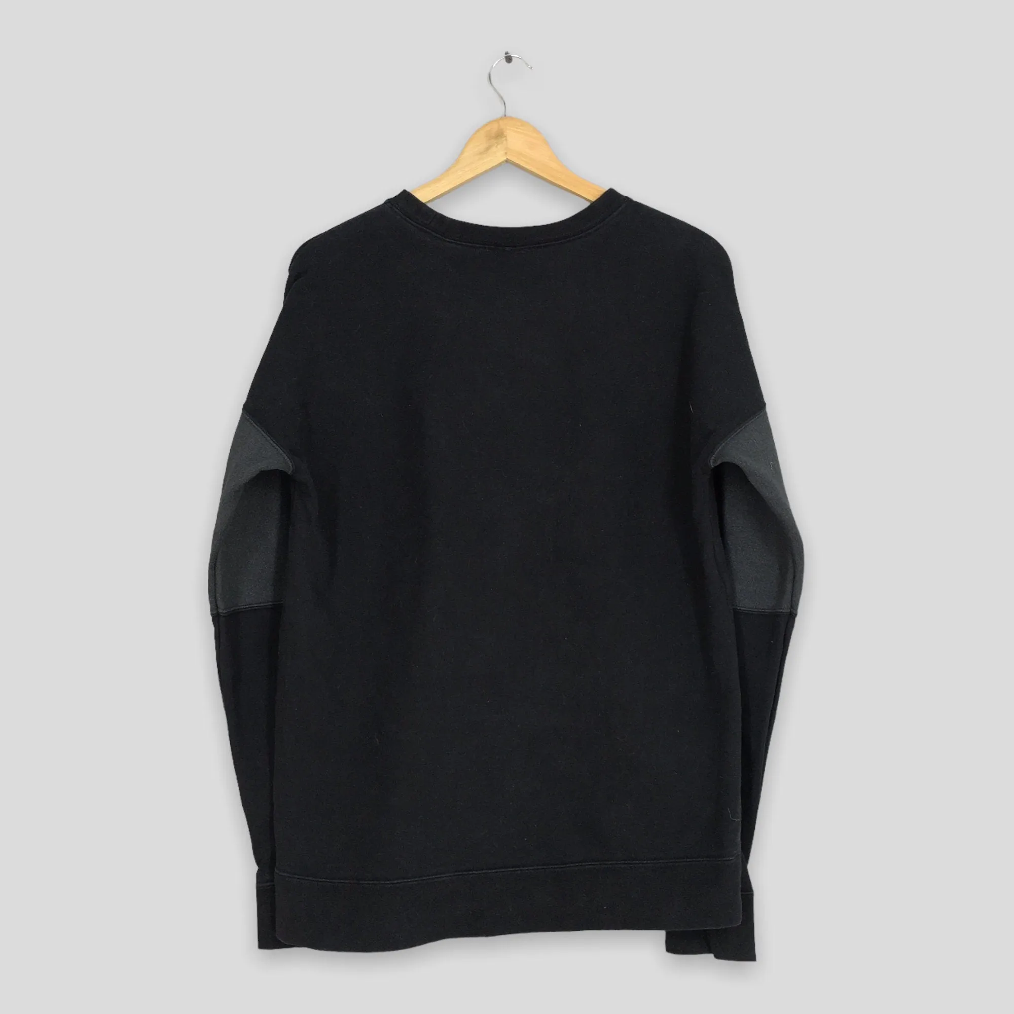 Y2K Nike Swoosh Black Sweatshirt Medium